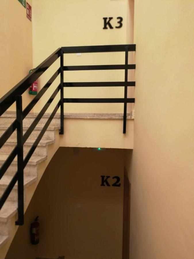 Kubik Apartamentos K3 Касерес Экстерьер фото